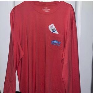 Vineyard Vines woman’s XL jetty red Long Sleeve Tee